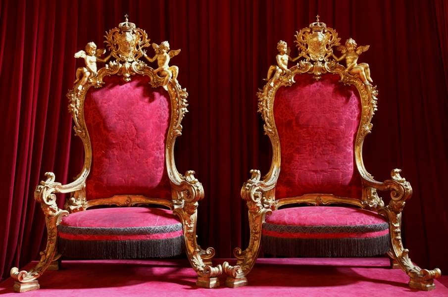 The royal thrones at Ajuda Palace